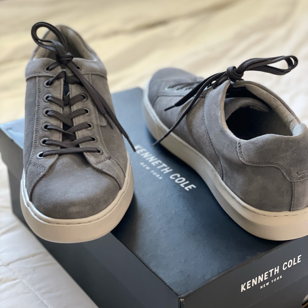 Kenneth Cole Liam suede gray sneakers